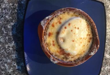 Restaurant-Style French Onion Soup Photo 1