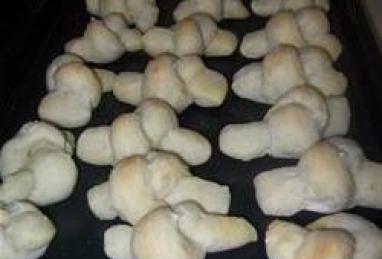 Extra Garlicky Garlic Knots Photo 1