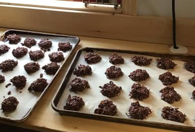 No-Bake Chocolate Coconut Cookies Photo 1