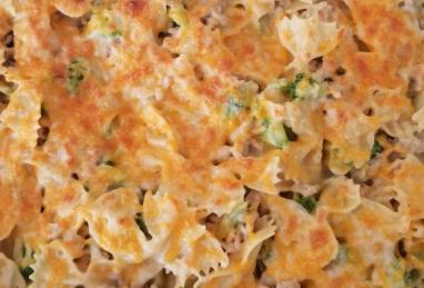 Creamy Chicken and Broccoli Casserole Photo 1