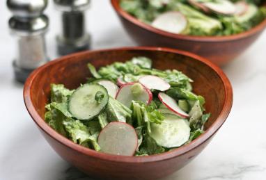 Garden Salad with Creamy Dressing Photo 1