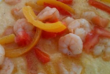 Garlic Cheese Grits with Shrimp Photo 1