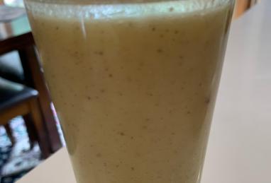 Pineapple and Banana Smoothie Photo 1