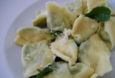 Spinach and Ricotta Tortellini Photo 1