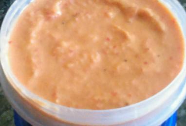 Easy Red Pepper Hummus Photo 1