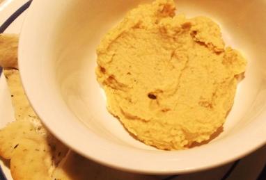 Spicy Three Pepper Hummus Photo 1