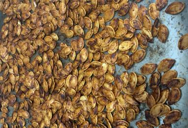 Cajun Spiced Roasted Pumpkin Seeds Photo 1