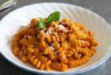 Pasta alla Trapanese (Sicilian Tomato Pesto) Photo 1