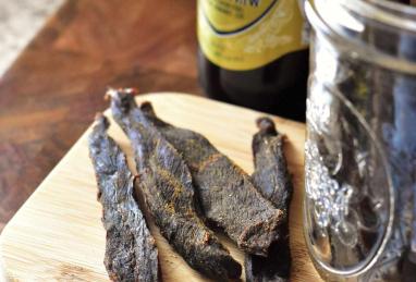 Beer-Marinated Deer Jerky Photo 1