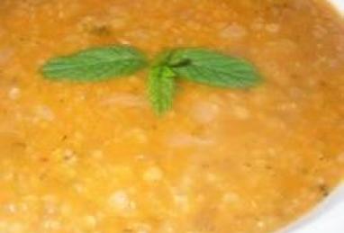 Turkish Red Lentil 'Bride' Soup Photo 1