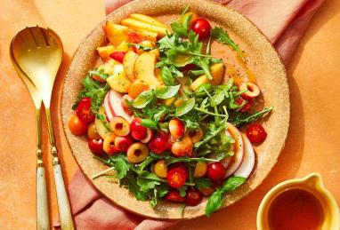 Arugula Salad with Stone Fruit Photo 1