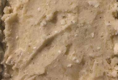 Garlic, Herb, and Feta Cheese Mashed Potatoes Photo 1