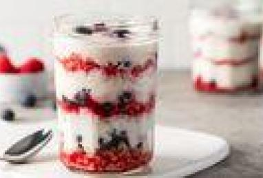 Make-Ahead Frozen Yogurt Parfaits Photo 1