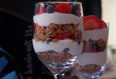 Summer Berry Parfait with Yogurt and Granola Photo 1