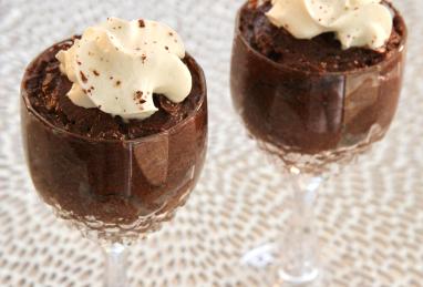 Easy Dark Chocolate Mousse Photo 1