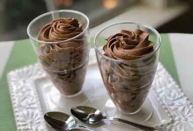 5 Minute Baileys Chocolate Mousse Photo 1