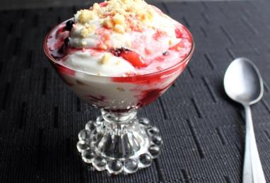 Chef John's Fresh Berry Fool Photo 1