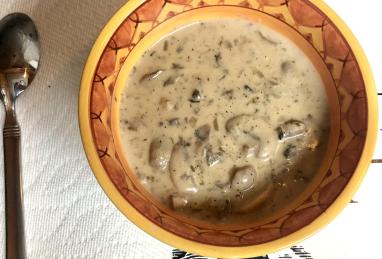 Creamy Mushroom Soup Photo 1