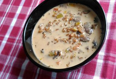 Vegan Creamy Mushroom and Farro Soup Photo 1