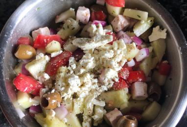 Easy Greek Salad Photo 1