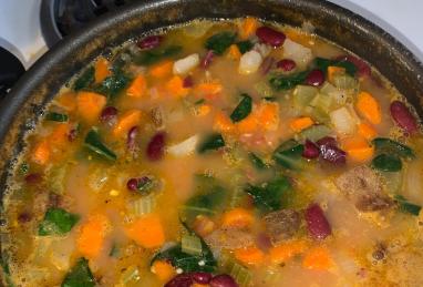 Judy's Hearty Vegetable Minestrone Soup Photo 1