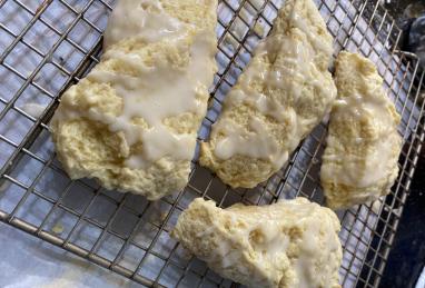 Amazing Lemon Scones Photo 1