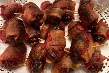 Bacon-Wrapped Dates Photo 1