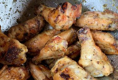 Easy Lemon-Pepper Chicken Wings Photo 1