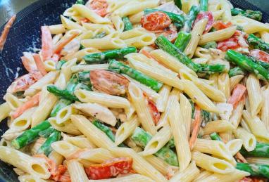 Creamy Penne Pasta Primavera Photo 1