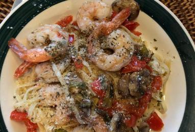 Creamy Shrimp Pasta Primavera Photo 1