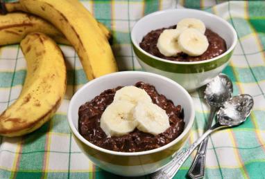 Reduced-Calorie Chocolate Banana Oatmeal Photo 1