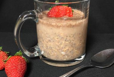 Almond Milk Overnight Chia Oats Photo 1