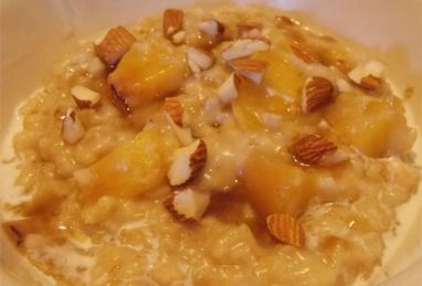 Slow Cooker Peaches and Cream Steel-Cut Oatmeal Photo 1