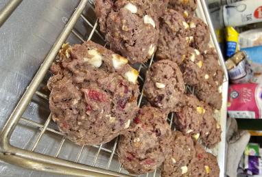 White Chocolate Cranberry Oatmeal Cookies Photo 1