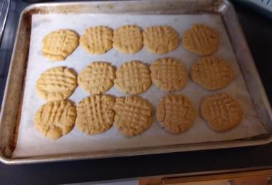 Classic Peanut Butter Cookies Photo 1