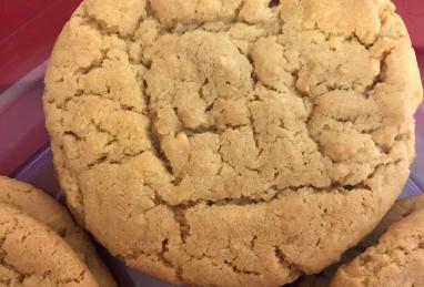 Dad's Favorite Peanut Butter Cookies Photo 1