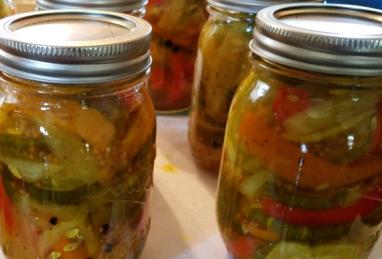 Crisp Bread and Butter Pickles Photo 1