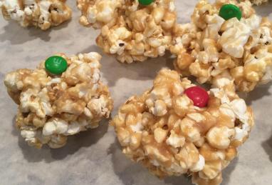 Easy Caramel Popcorn Balls Photo 1