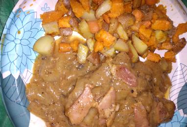 Southern Smothered Pork Chops in Brown Gravy Photo 1