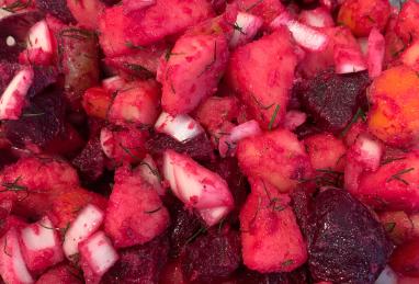 Russian Beet and Potato Salad Photo 1