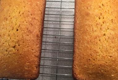 Old-Fashioned Lemon Pound Cake Photo 1