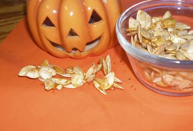 Sweet Spicy Pumpkin Seeds Photo 1