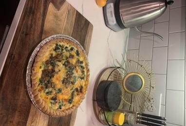 Light and Fluffy Spinach Quiche Photo 1