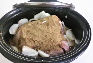 Slow-Cooked Pulled Pork Shoulder Photo 1