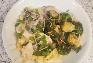 Angel's Ravioli Alfredo with Mushrooms Photo 1