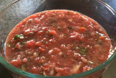 Garden Tomato Salsa Photo 1