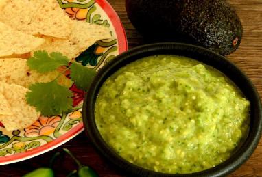 Spicy Avocado Sauce Photo 1