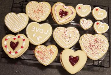 Easy Valentine Sandwich Cookies Photo 1