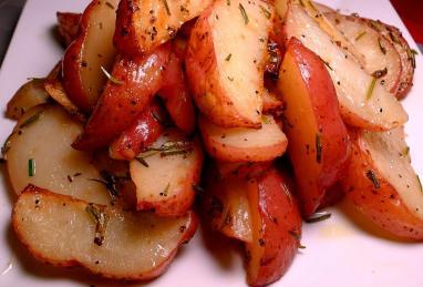 Bella's Rosemary Red Potatoes Photo 1