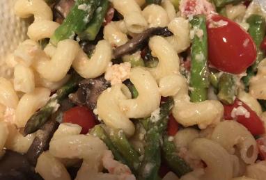 Shrimp Scampi with Tomatoes, Pasta, and Roasted Asparagus Photo 1